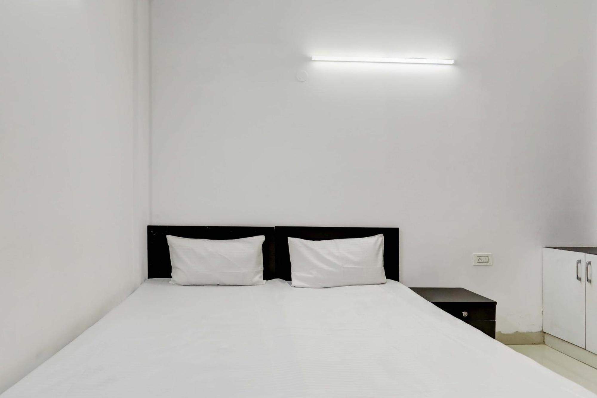 Aashiyana Homes New Delhi Eksteriør bilde