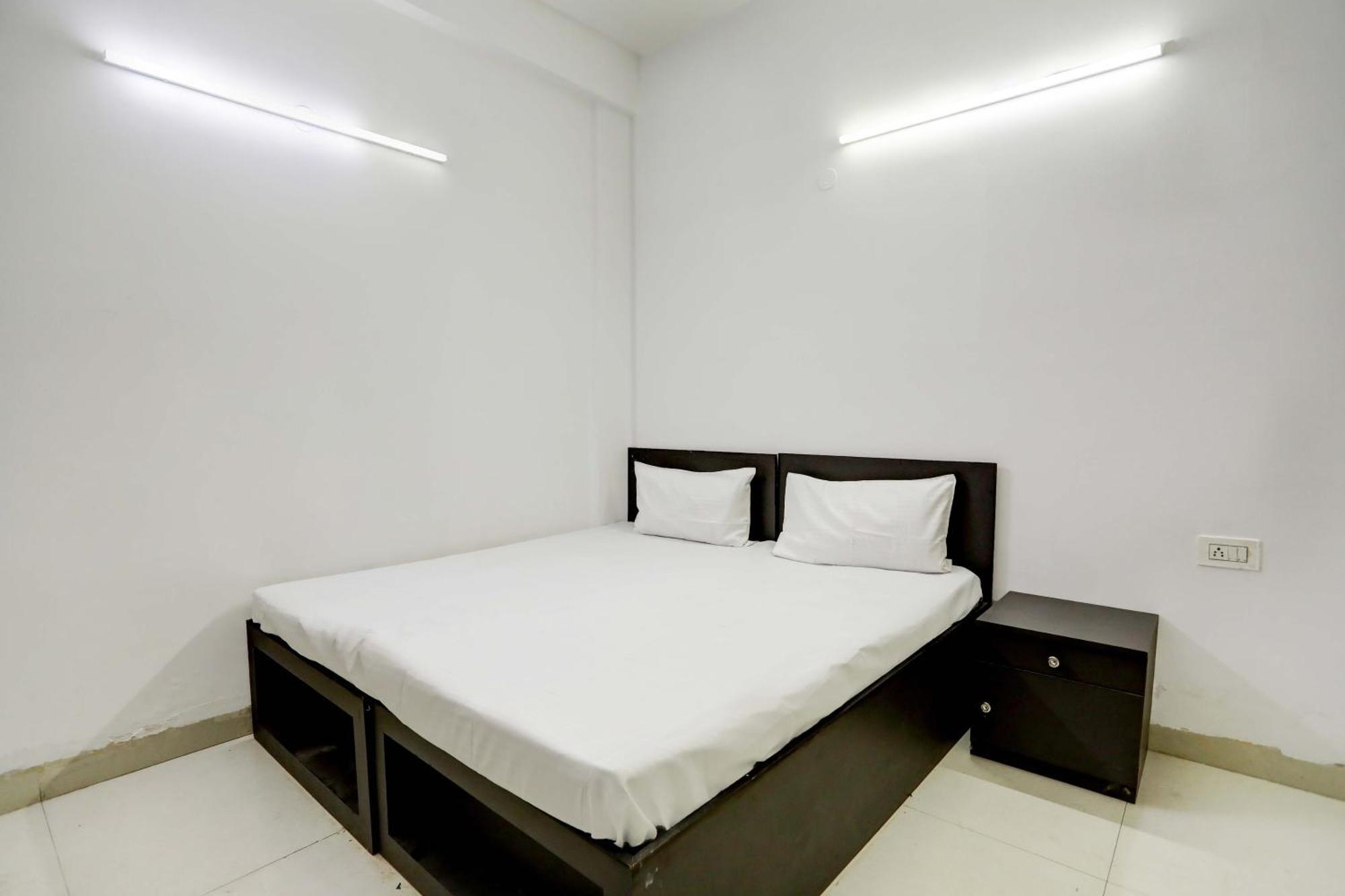 Aashiyana Homes New Delhi Eksteriør bilde
